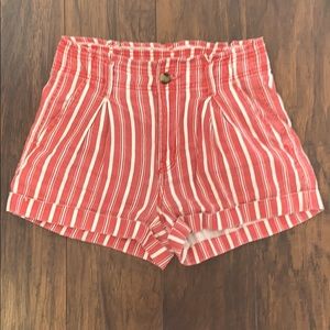 American Eagle red & white stripped shorts  size:0